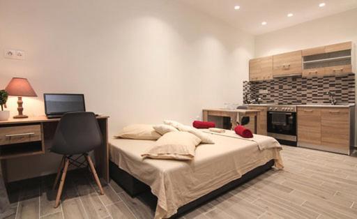 Contemporary Studios Old Port By Corfuescapes Corfu  Exterior foto